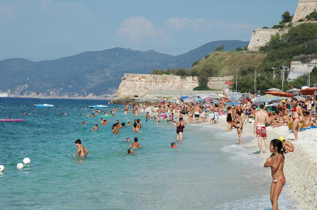Hotel Crystal Portoferraio Εξωτερικό φωτογραφία